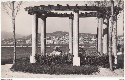 Cannes - Vue prise des Nouveaux Jardins - 334 - Vers le Suquet - France - unused - JH Postcards