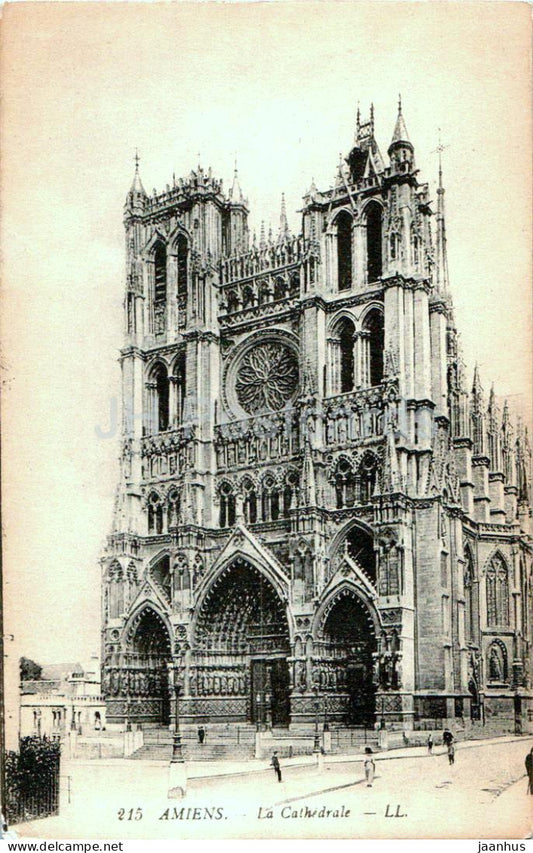 Amiens - La Cathedrale - cathedral - 215 - old postcard - France - used - JH Postcards