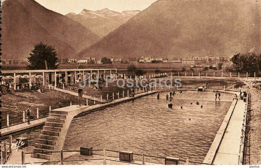 Luchon - La Piscine Au Fond Montagnes de Venasque - pool - 109 - old postcard - 1952 - France - used - JH Postcards