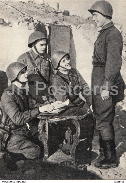 Stalingrad Battle - in between fights - soldiers - military - 1968 - Russia USSR - unused - JH Postcards