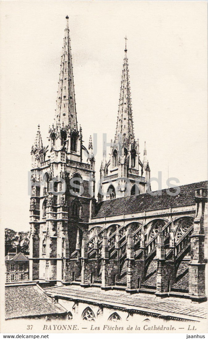 Bayonne - Les Fleches de la Cathedrale - cathedral - 37 - old postcard - France - unused - JH Postcards