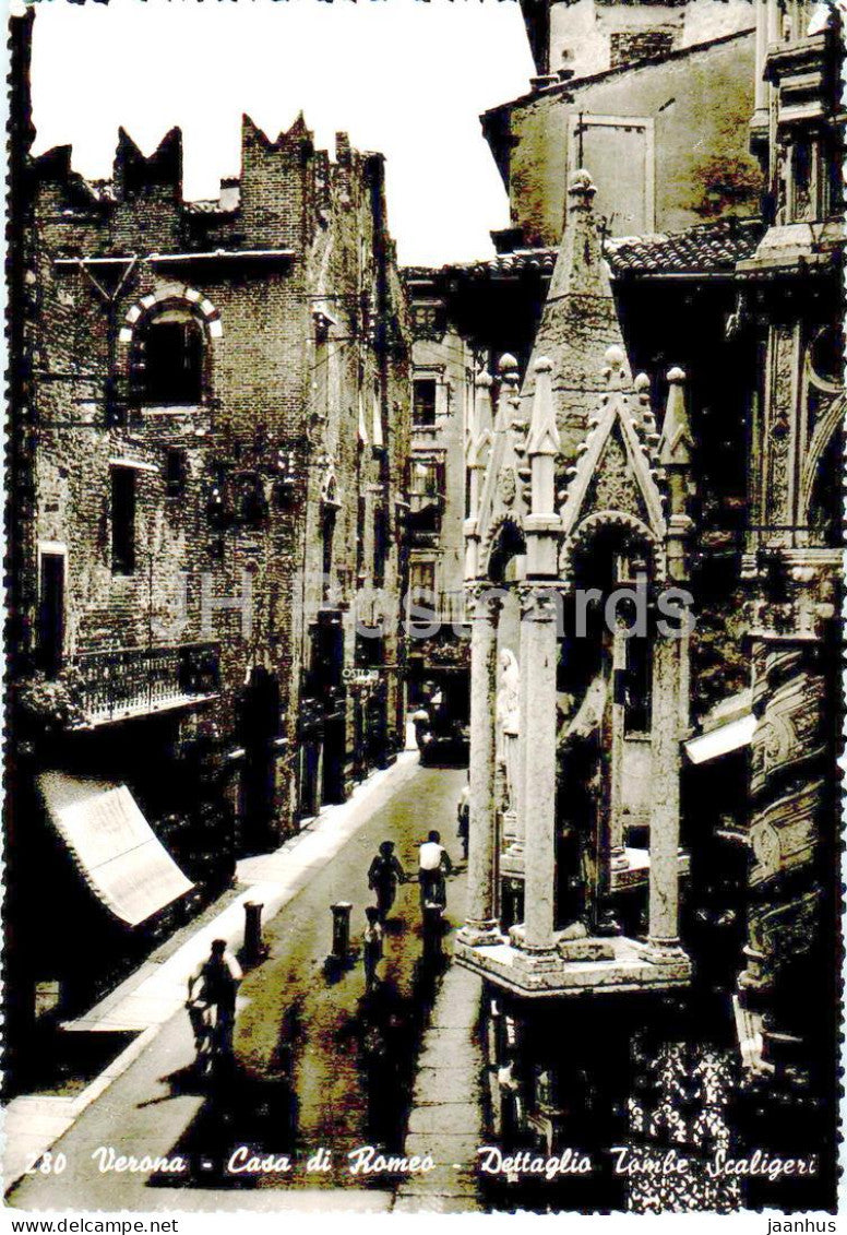 Verona - Casa di Romeo - Dettaglio Tombe Scaligeri - Romeo's House - Detail of the Scaliger Tombs - 280 - Italy - unused - JH Postcards