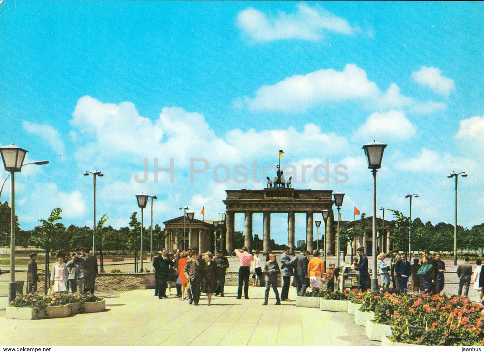 Berlin - Hauptstadt der DDR - Branderburger Tor - Branderburg Gate - Germany DDR - unused - JH Postcards