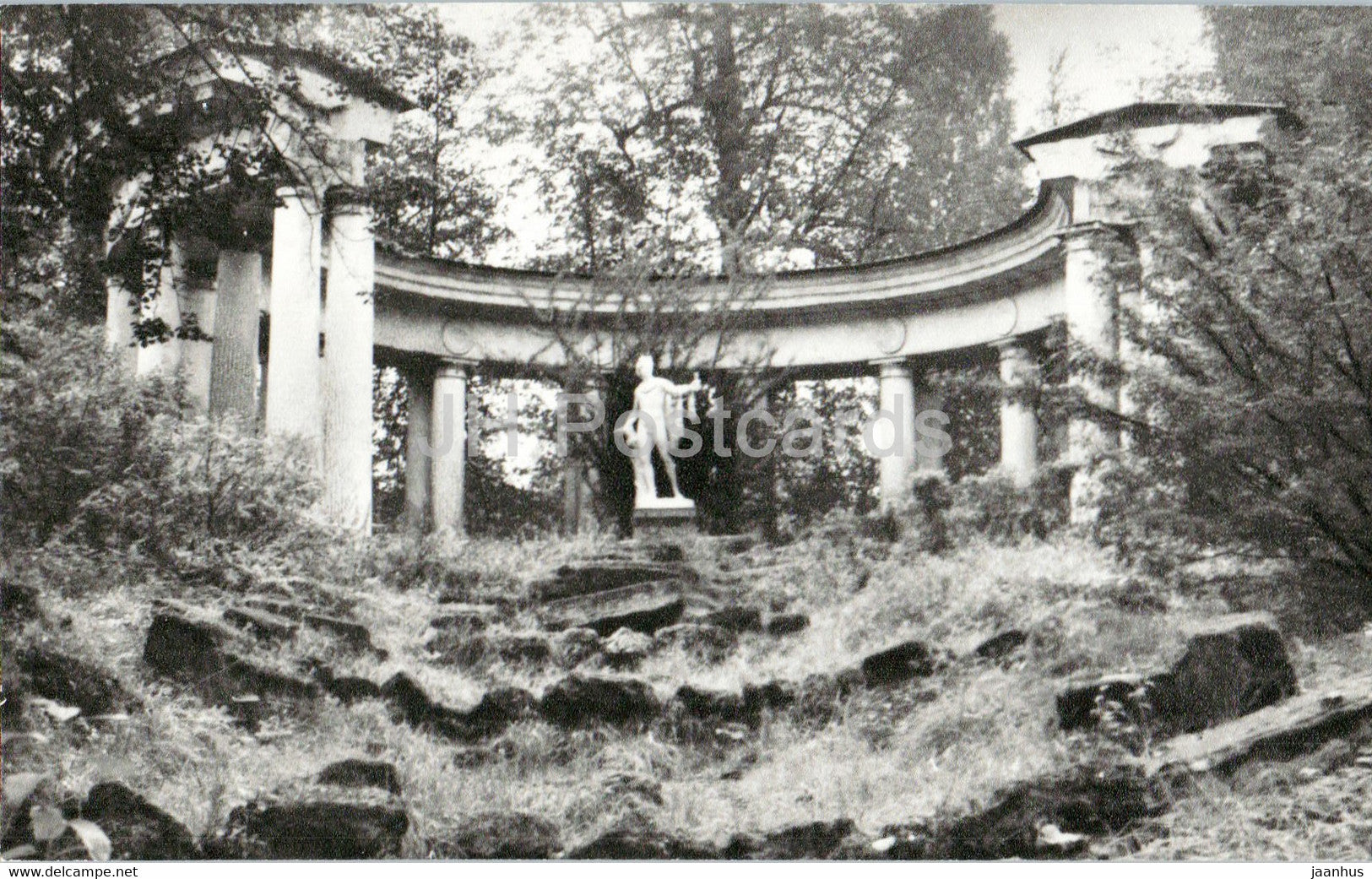 Pavlovsk Park - Apollo colonnade - 1984 - Russia USSR - unused - JH Postcards