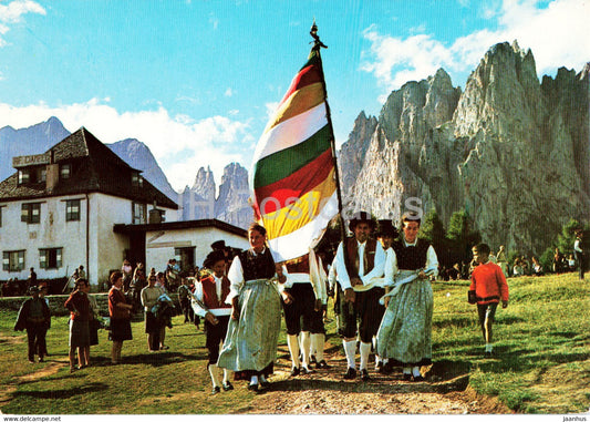 Dolomiti - Val di Fassa - Folclore a Ciampedie 1998 m - 1976 - Italy - used - JH Postcards