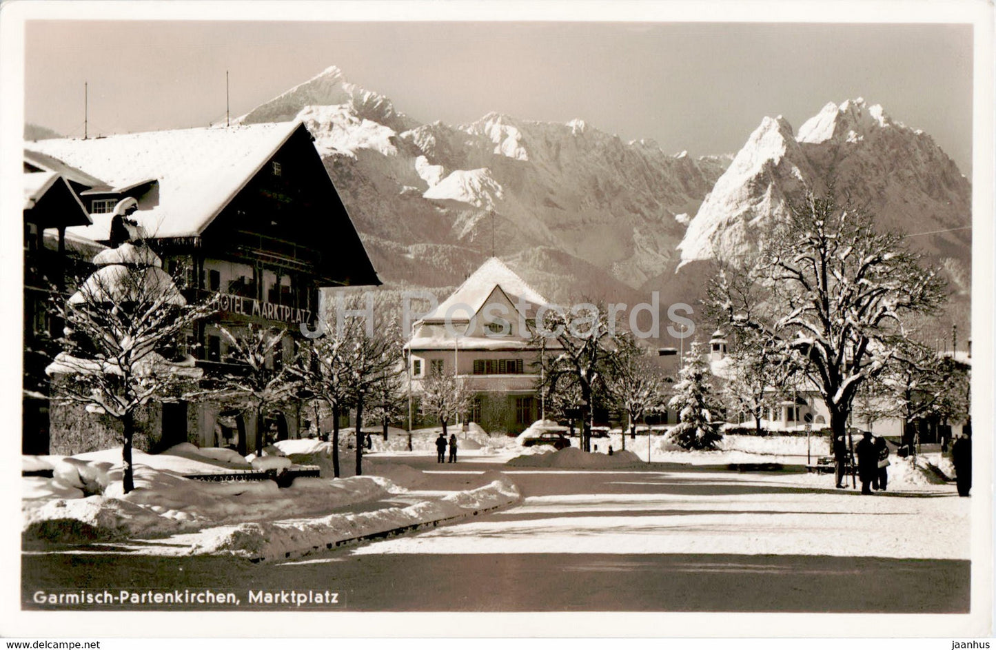 Garmisch Partenkirchen - Marktplatz - old postcard - 1953 - Germany - used - JH Postcards