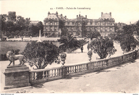 Paris - Palais du Luxembourg - old postcard - 44 - France - unused - JH Postcards