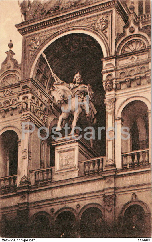 Reiterstatue Niklots im Mittelbau des Schweriner Schlosses - monument - horse - castle - old postcard - Germany - unused - JH Postcards