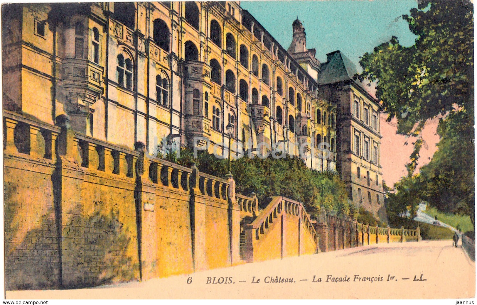 Blois - Le Chateau - La Facade Francois 1er - castle -  6 - old postcard - France - used - JH Postcards