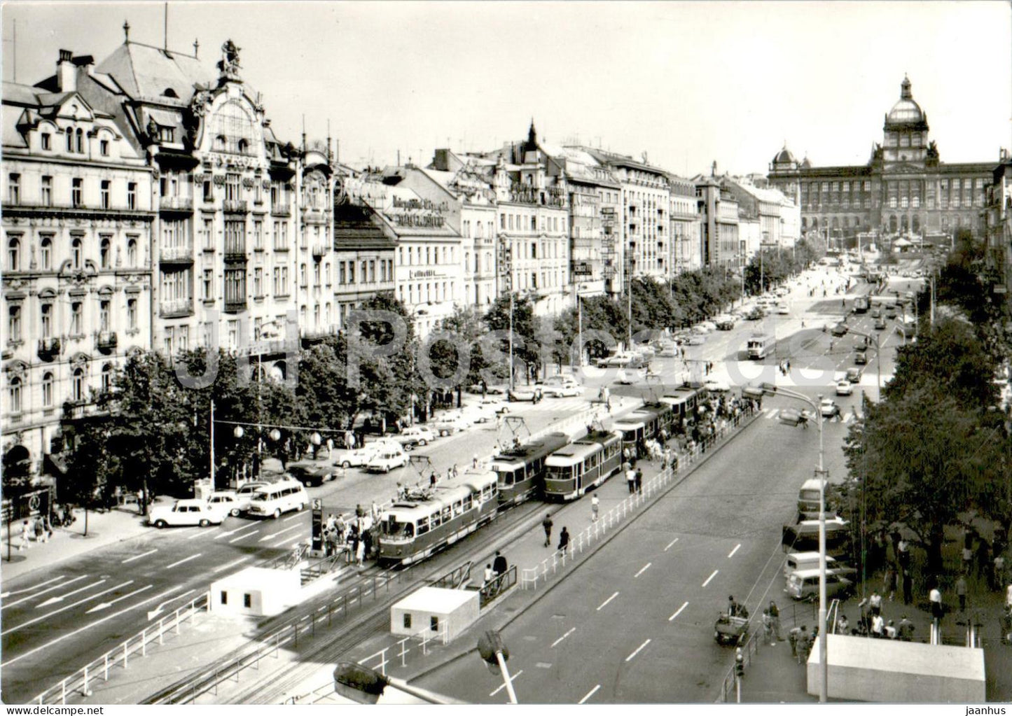 Praha - Prague - Vaclavske Namesti - Wenceslas Square - tram - 30587 - Czech Republic - Czechoslovakia - unused - JH Postcards
