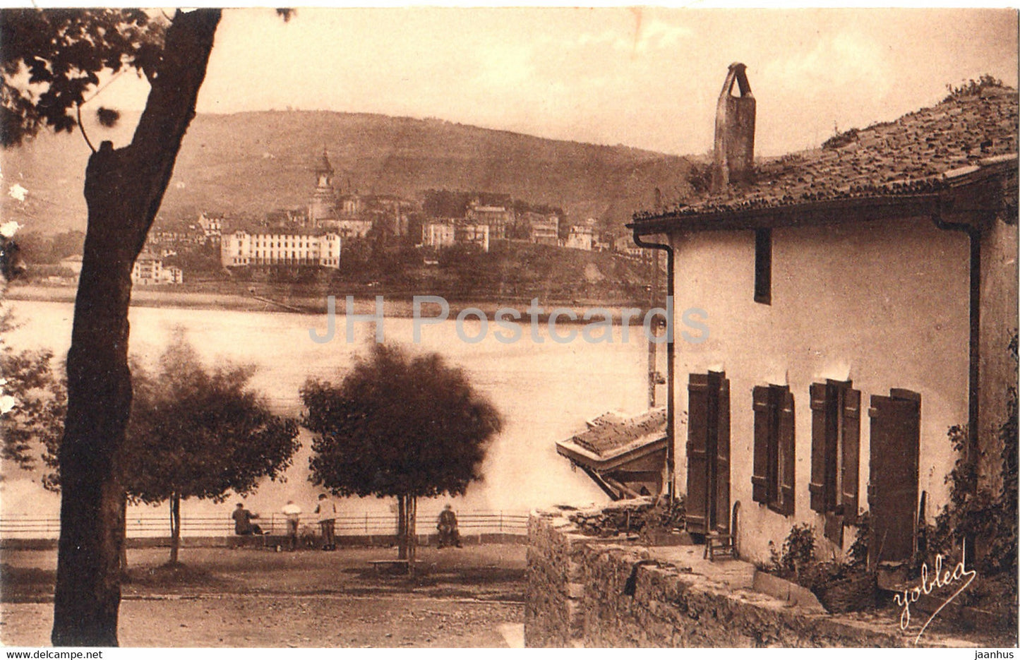 Hendaye - Le Village espagnol de Fontarabie vu du debarcadere d'Hendaye - 501 - old postcard - France - unused - JH Postcards