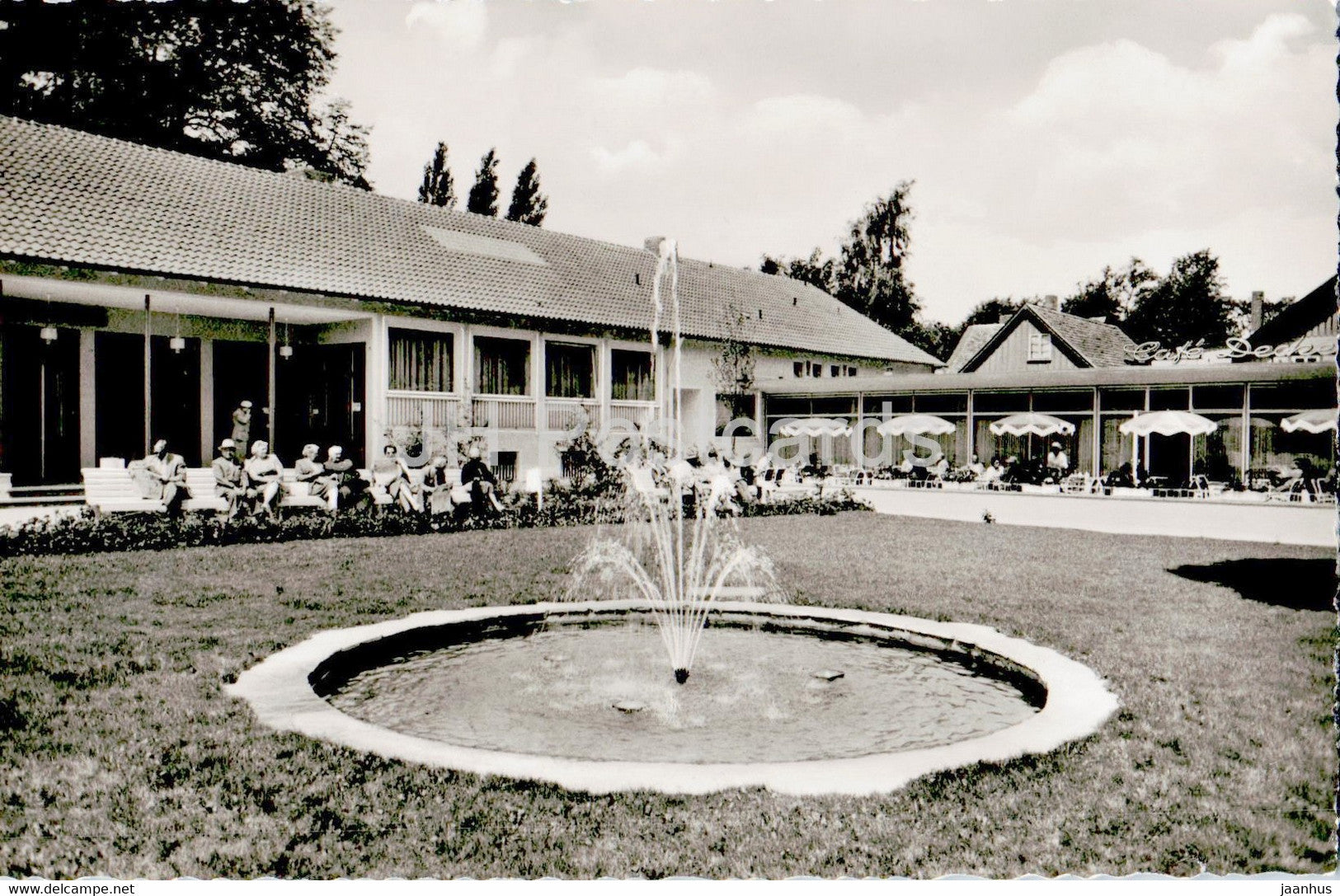 Bad Harzburg - Stadtmitte mit Cafe Decker und Kurverwaltung - 1960 - Germany - used - JH Postcards