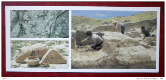 Ancient Cliff drawings - objects found during excavations of the Krasnorechensk site - 1984 - Kyrgystan USSR - unused - JH Postcards