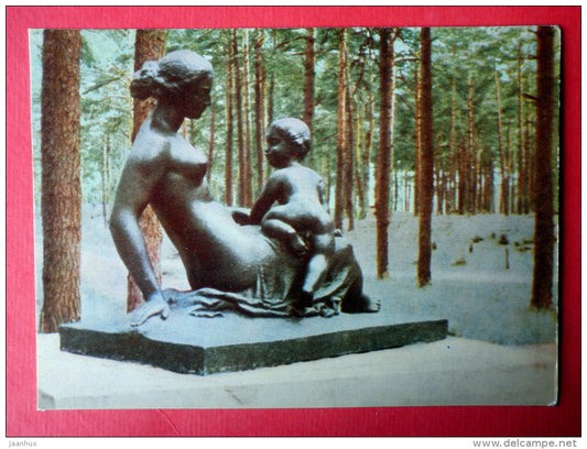 sculpture Motherhood - Druskininkai - 1966 - Lithuania USSR - unused - JH Postcards