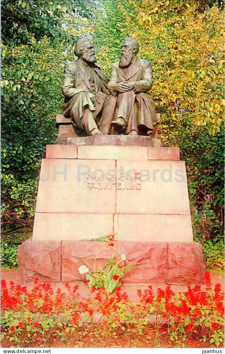 Petrozavodsk - monument to Karl Marx and Friedrich Engels - 1984 - Russia USSR - unused - JH Postcards
