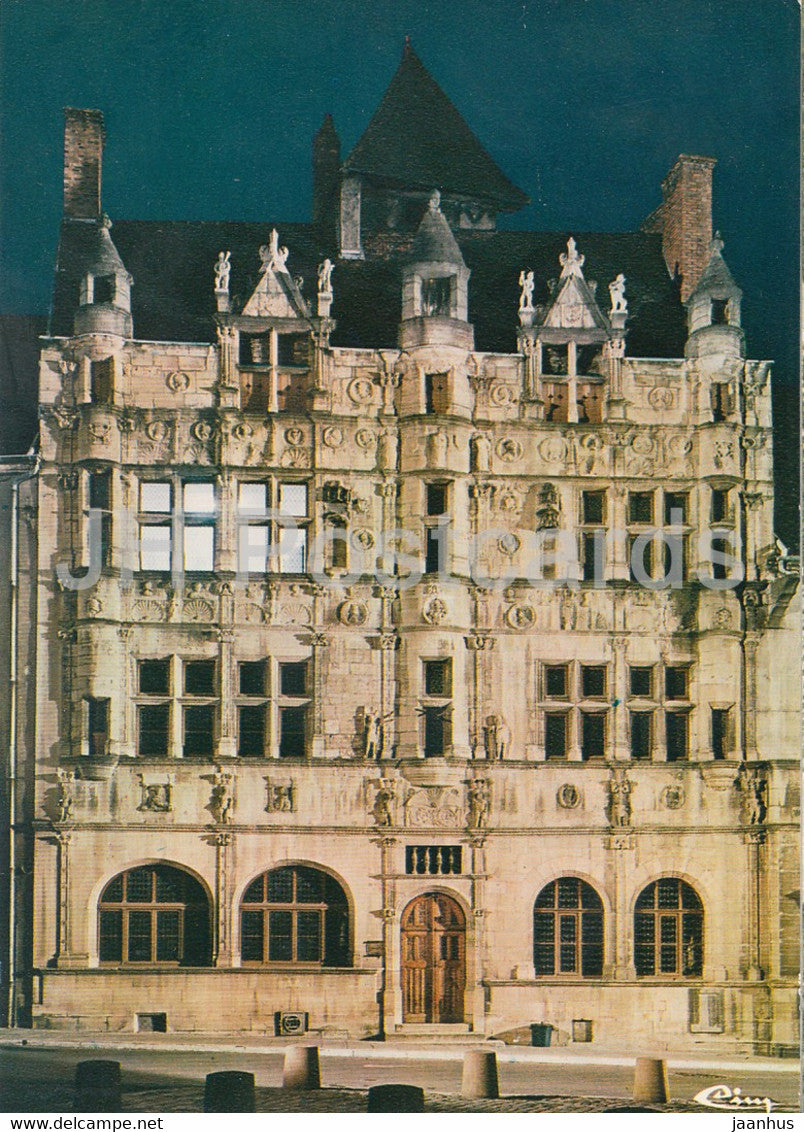 Paray Le Monial - hotel de ville - France - unused - JH Postcards