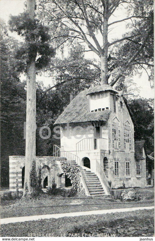 Versailles - Le Parc et le Moulin - old postcard - France - unused - JH Postcards