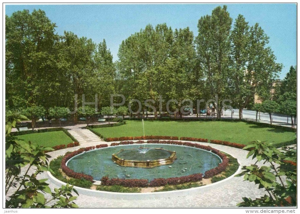 Giardini , fontana - garden , fountain - Tortona - Piemonte - Italia - Italy - unused - JH Postcards