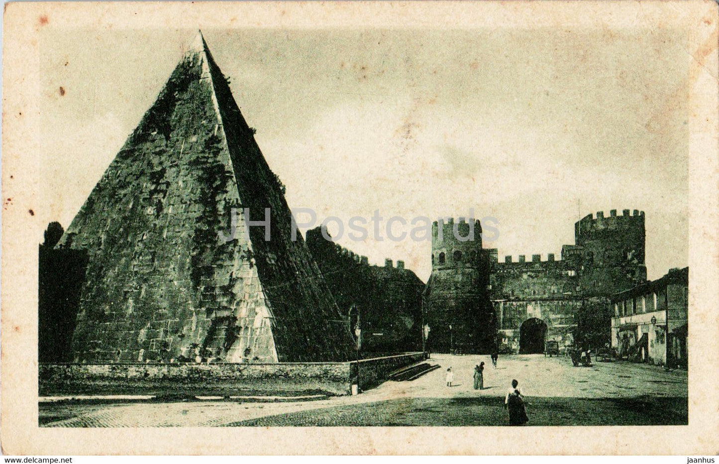 Roma - Rome - Piramide di Caio Cestio - old postcard - Italy - unused - JH Postcards