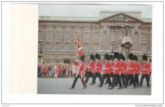 Royal Guards at Buckingham Palace - London - 1968 - United Kingdom England - unused - JH Postcards