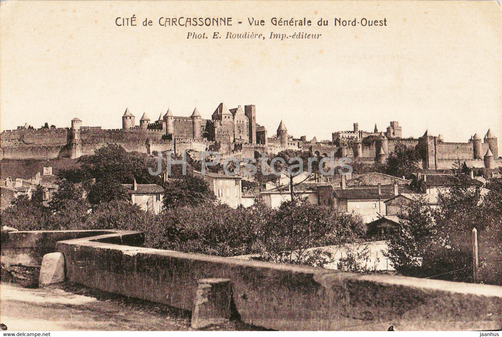 Cite de Carcassonne - Vue Generale du Nord Ouest - old postcard - France - unused - JH Postcards