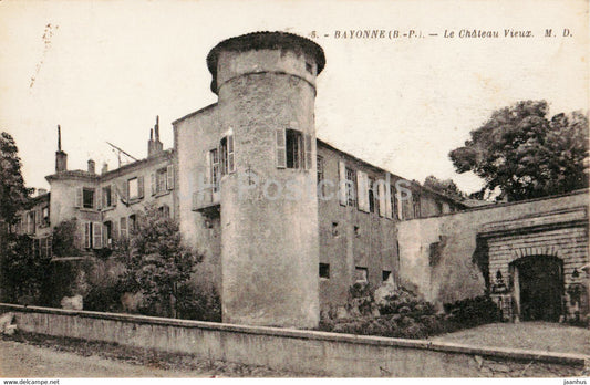 Bayonne - Le Chateau Vieux - castle - 3 - old postcard - France - used - JH Postcards