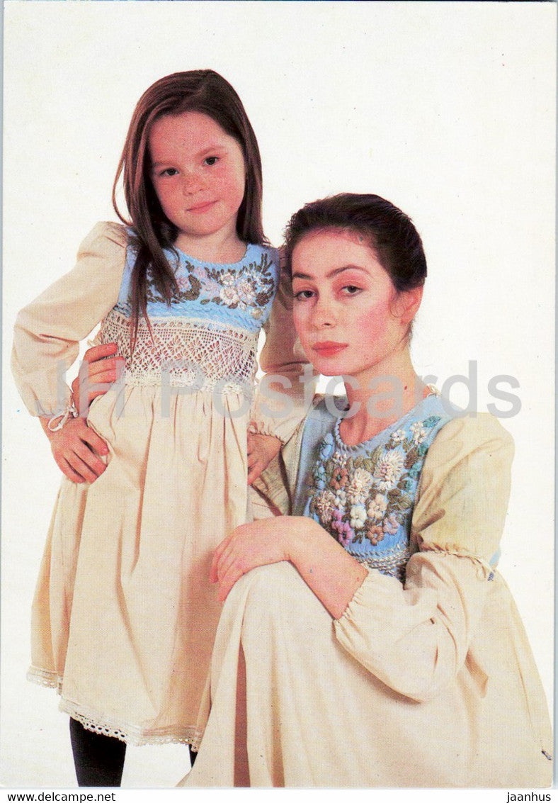 dress - 5 - Women and Children Fashion - woman - 1988 - Russia USSR - unused - JH Postcards