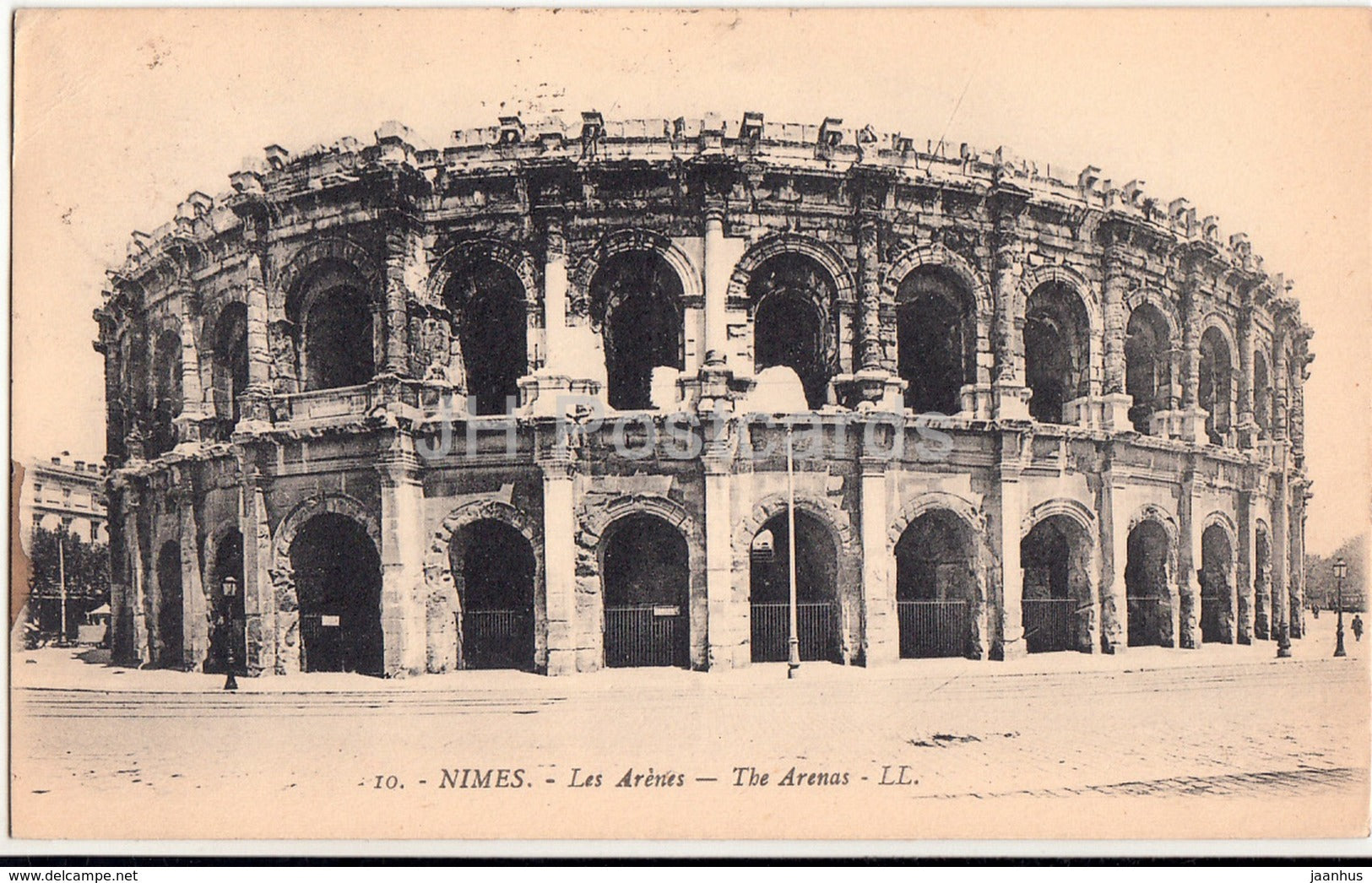 Nimes - Les Arenes - 10 - 1926 - old postcard - France - used - JH Postcards