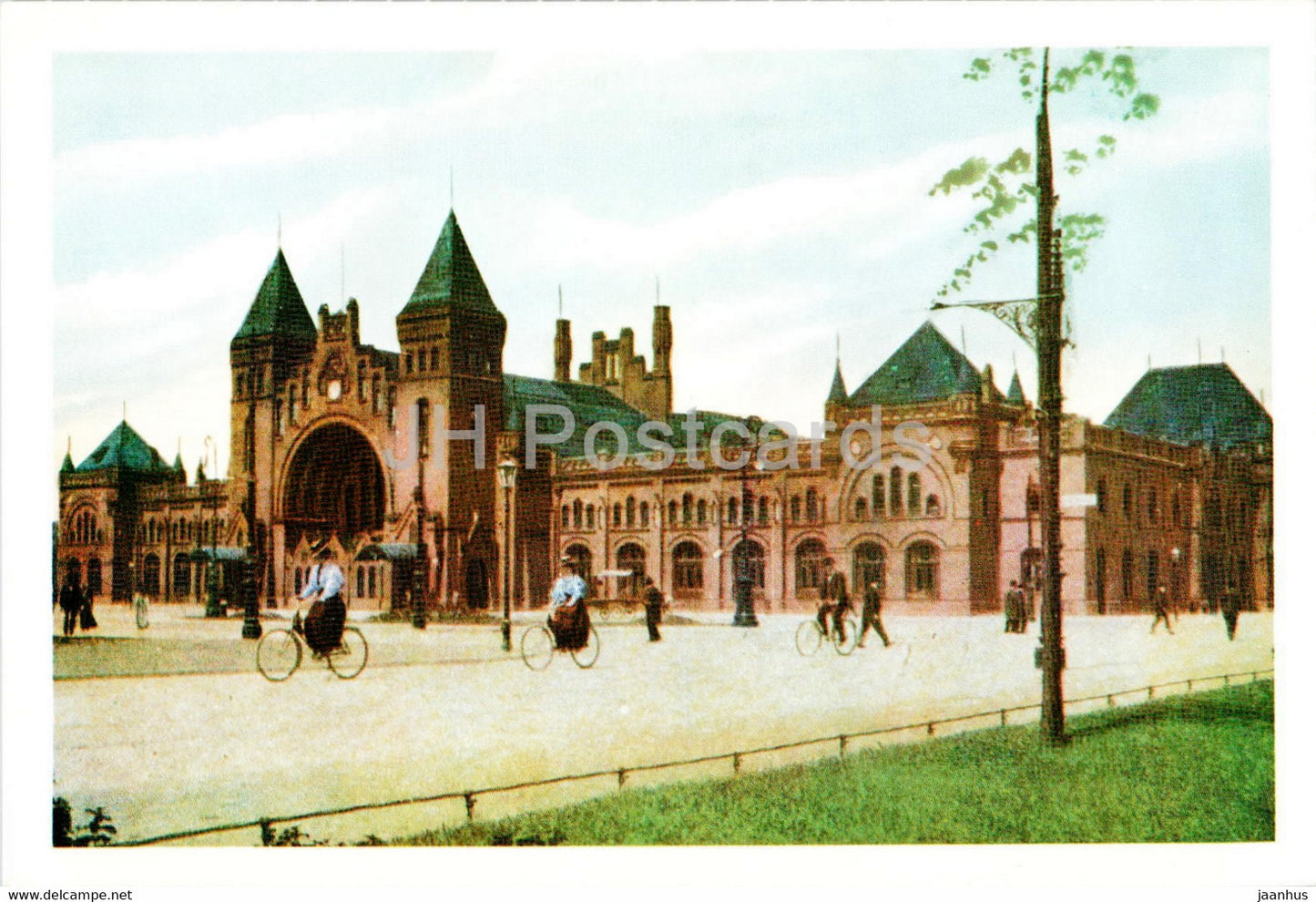 Altona Haupbahnhof - railway station - Germany - unused - JH Postcards