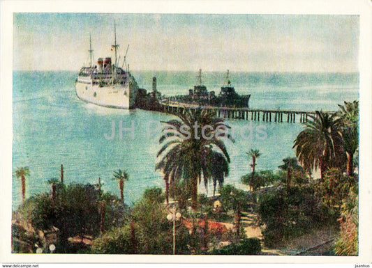 Sukhumi - Sokhumi - At the Landing Stage - ship - Abkhazia - Black Sea Coast - 1961 - Georgia USSR - unused - JH Postcards