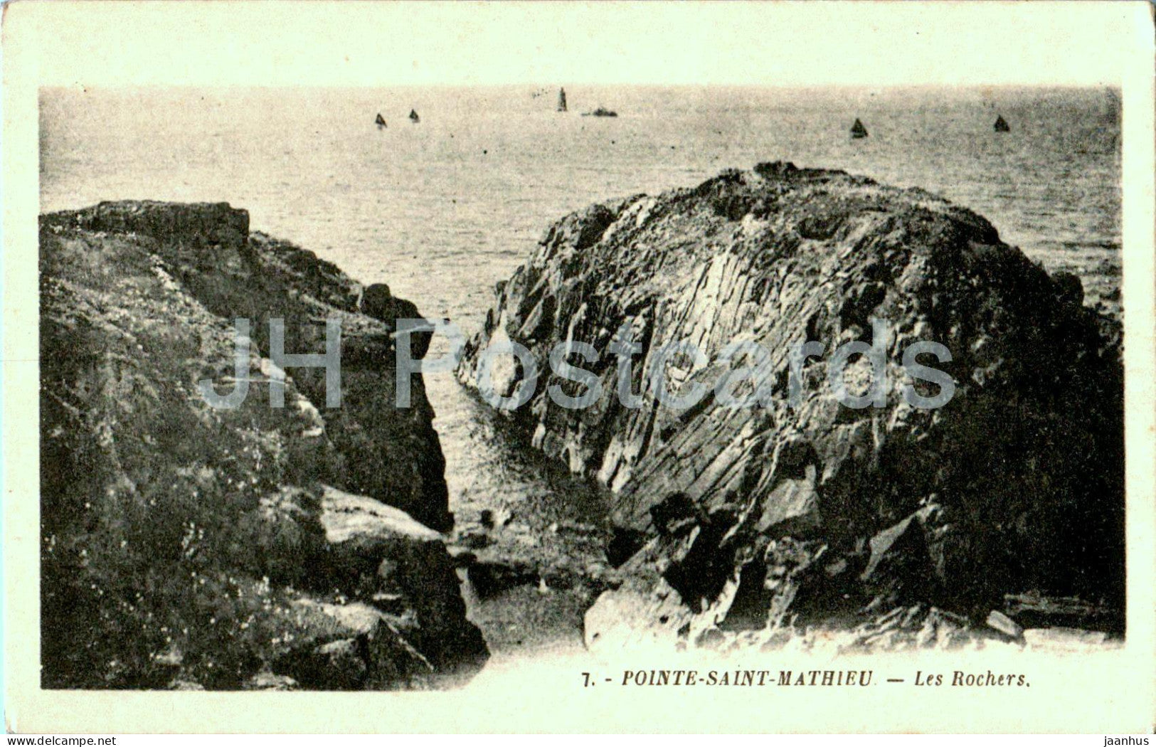 Pointe Saint Mathieu - Les Rochers - The Rocks - 7 - old postcard - France - unused - JH Postcards