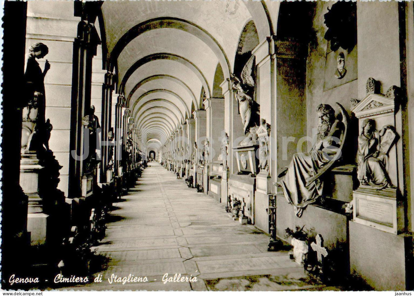 Genova - Cimitero di Staglieno - Galleria - Monumental Cemetery of Staglieno - 1974 - Italy - unused - JH Postcards