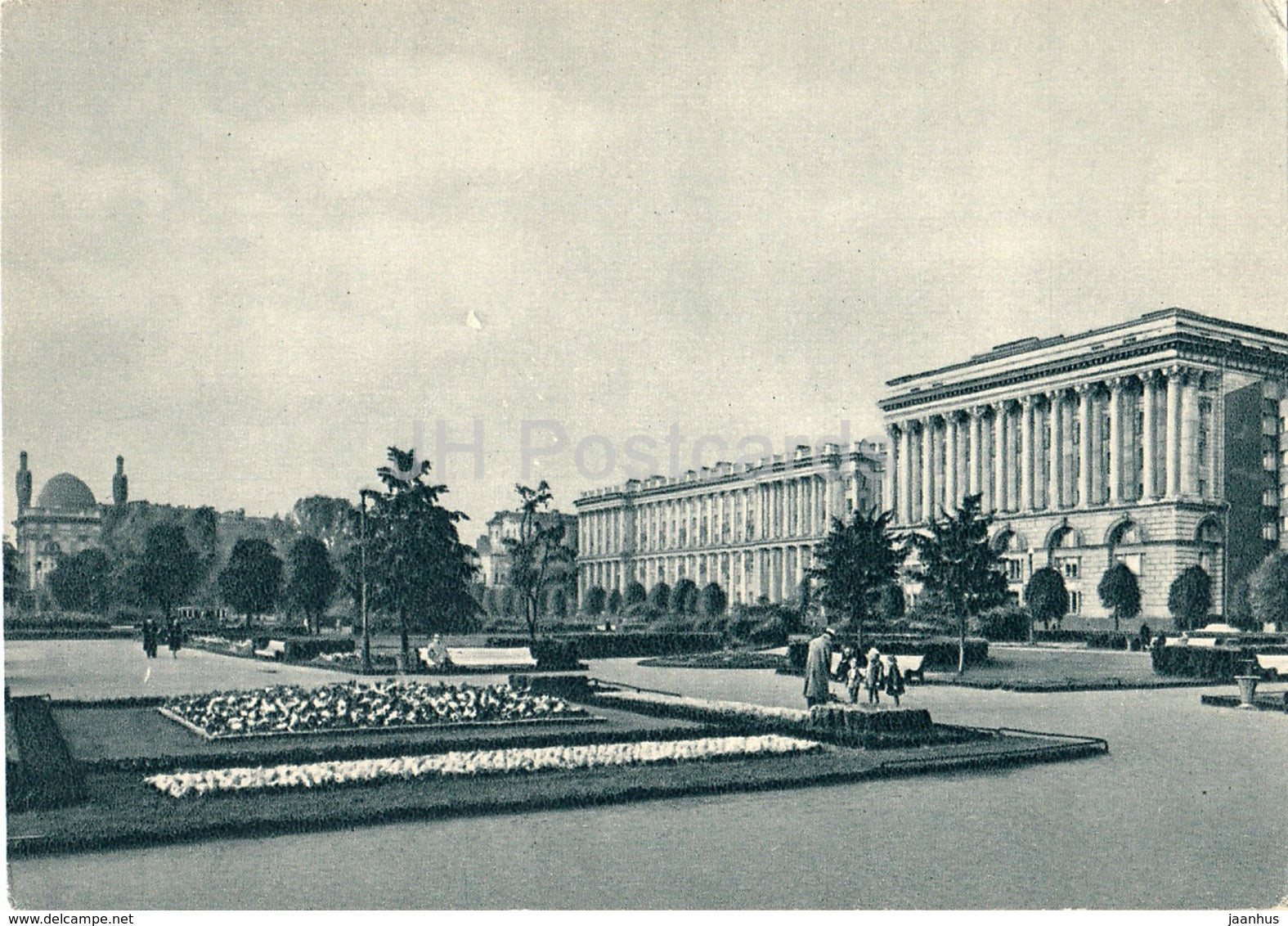 Leningrad - St. Petersburg - Revolution Square - 1960 - Russia USSR - unused - JH Postcards
