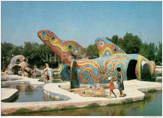 children´s fairy tale playground - Anapa - Abkhazia - 1983 - Georgia USSR - unused - JH Postcards