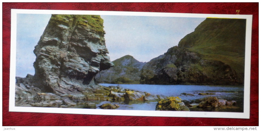 rocks off the coast of the Bay of the Transfiguration - Komandorski Commander islands - 1975 - Russia USSR - unused - JH Postcards