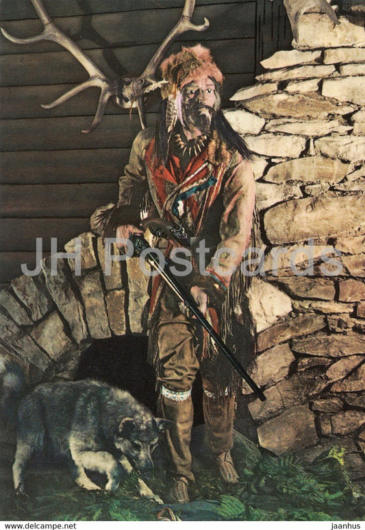 Waldlaufer - Ranger - dog - Indianer Museum Radebeul - DDR Germany - unused - JH Postcards