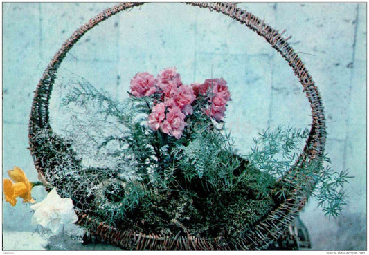 flowers in a wicker basket - flowers - floriculture and gardening pavilion - 1976 - Russia USSR - unused - JH Postcards