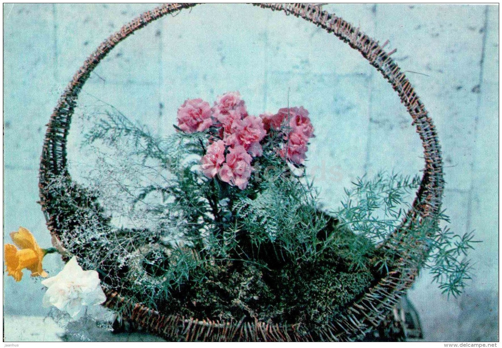 flowers in a wicker basket - flowers - floriculture and gardening pavilion - 1976 - Russia USSR - unused - JH Postcards