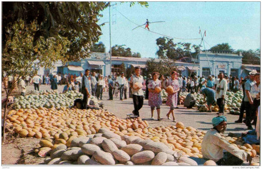 Osh Bazaar - melon - Bishkek - 1974 - Kyrgyzstan USSR - unused - JH Postcards