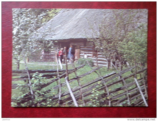 West Estonian cottage-cum-threshing-bar n - The Estonian State Open-Air Museum - 1984 - Estonia USSR - unused - JH Postcards
