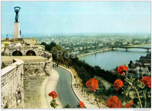 view with the Gellert Hill - Budapest - Hungary - unused - JH Postcards