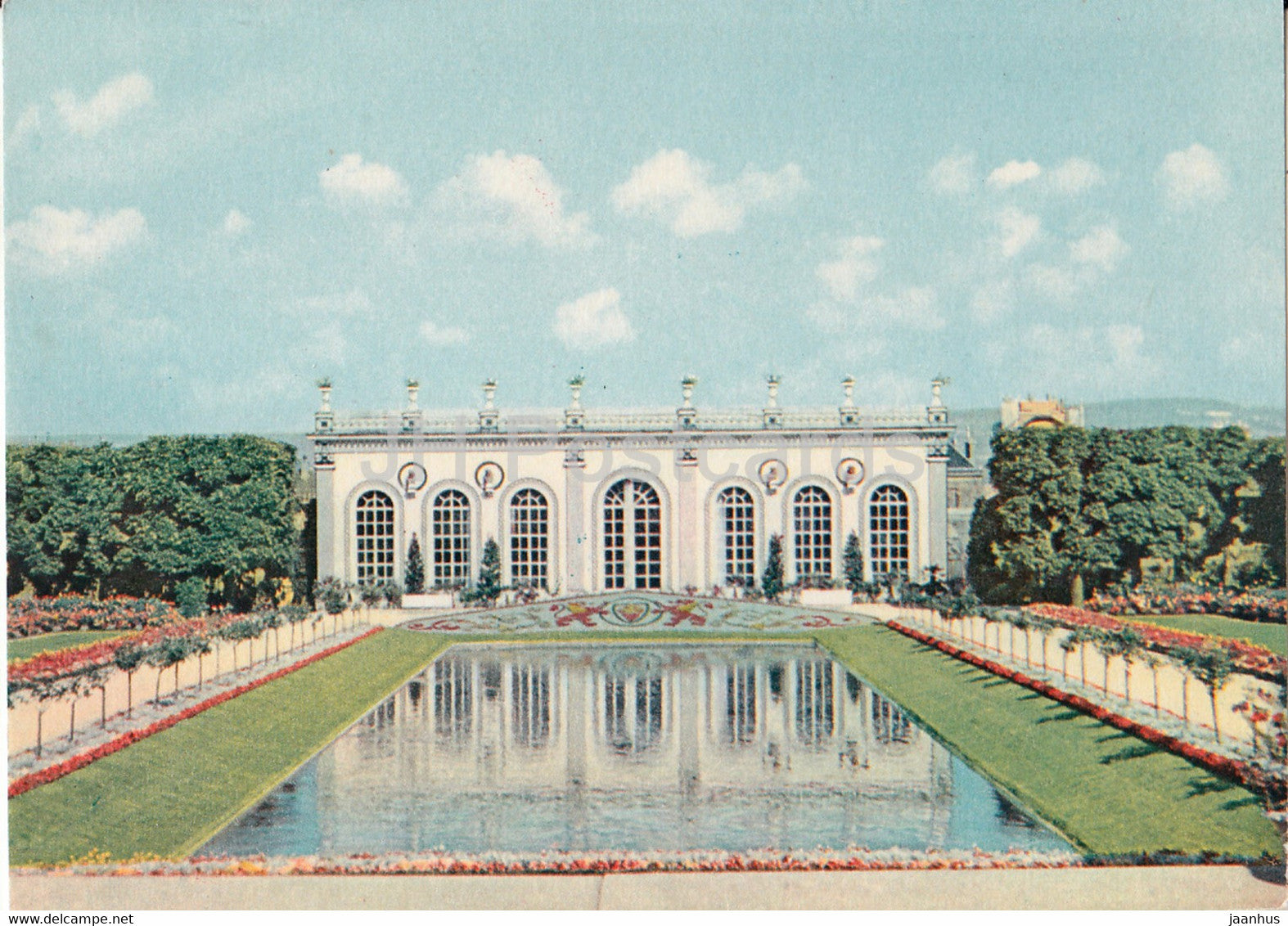 Moet & Chandon - Epernay - L'Orangerie du Jardin Francais - France - unused - JH Postcards