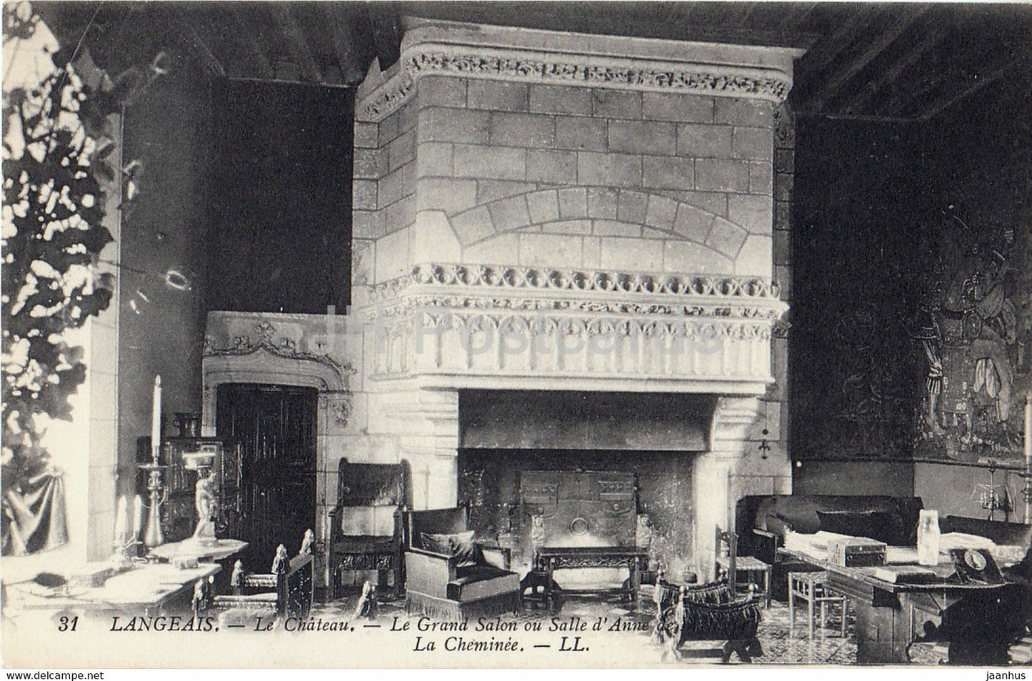 Langeais - Le Chateau - Le Grand Salon ou Salle d'Anne - La Cheminee - castle - 31 - old postcard - France - unused - JH Postcards