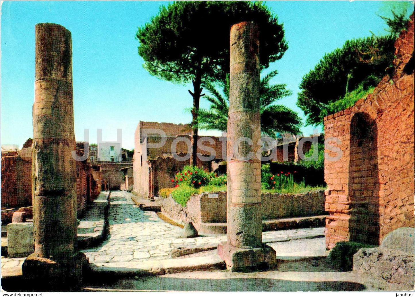 Ercolano - Herculaneum - Decumano Inferiore - Lower Decumanus - ancient world - 19547 - Italy - used - JH Postcards