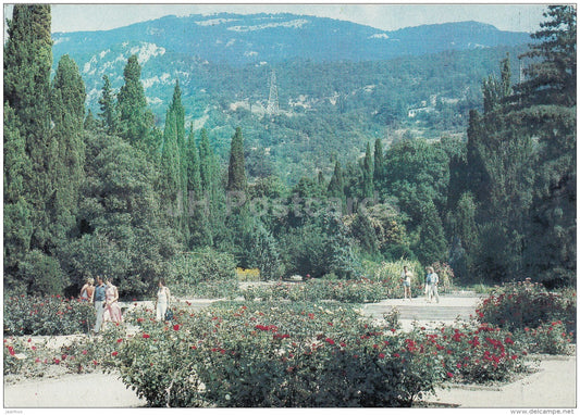 Rosarium in the Upper Park - flowers - Nikitsky Botanical Garden - 1991 - Ukraine USSR - unused - JH Postcards