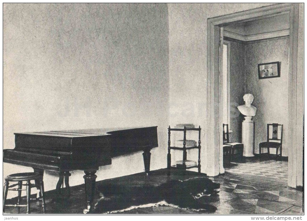 hall and a view of the top of the stairs - piano - Leo Tolstoy House Museum in Moscow - 1958 - Russia USSR - unused - JH Postcards