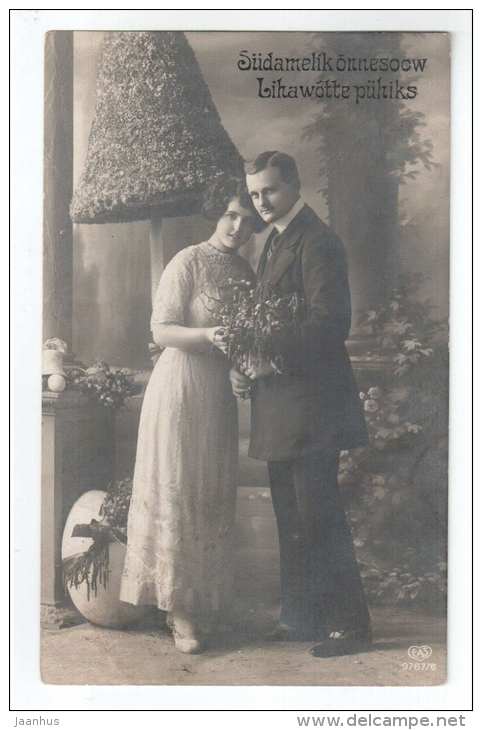 Easter Greeting Card - couple - egg - EAS 9767/6 - circulated in Tsarist Russia Estonia 1914 Elva - used - JH Postcards