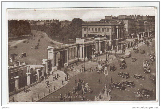 Hyde Park Corner - London - old cars - old postcard - United Kingdom , England - unused - JH Postcards