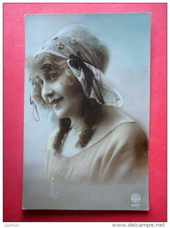 woman - lady - Noyer 3227 - circulated in Estonia Kärdla Haapsalu 1928 - JH Postcards
