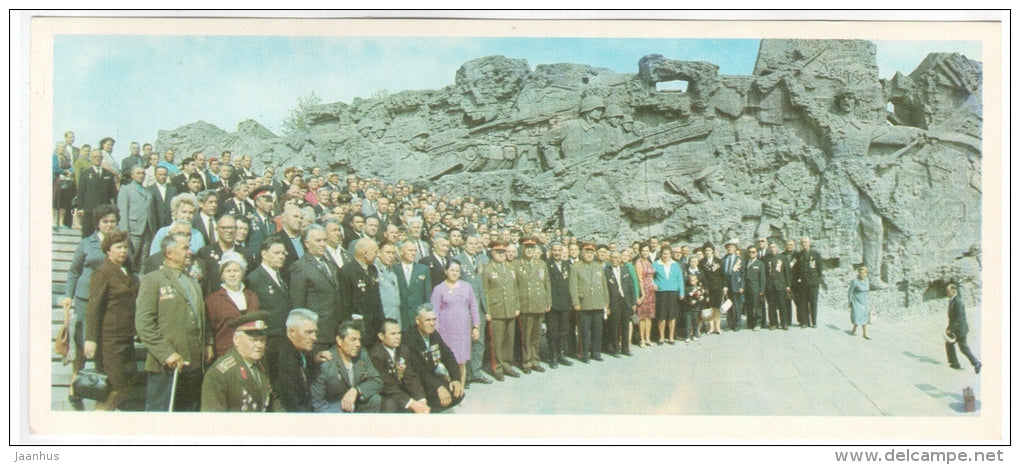 participants in the Battle of Stalingrad , veterans - Mamayev Kurgan - 1979 - Russia USSR - unused - JH Postcards